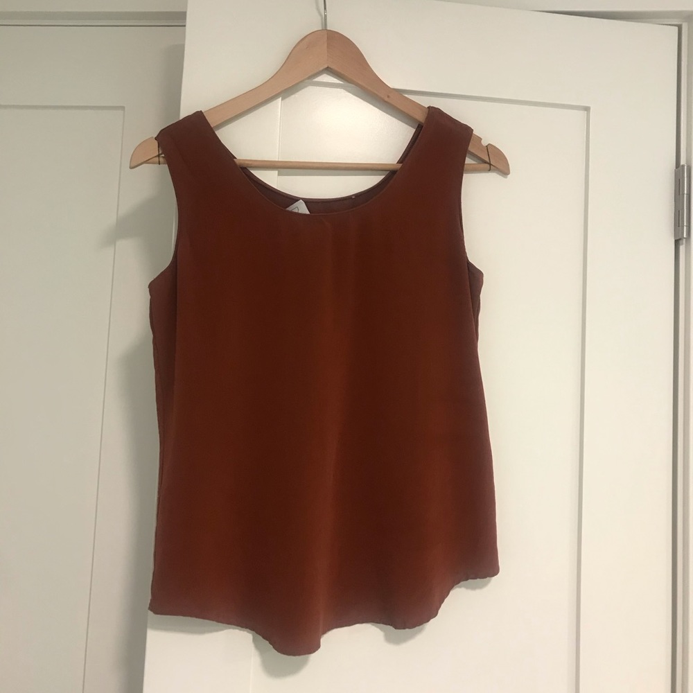 Vintage 100% Silk Sleeveless atop